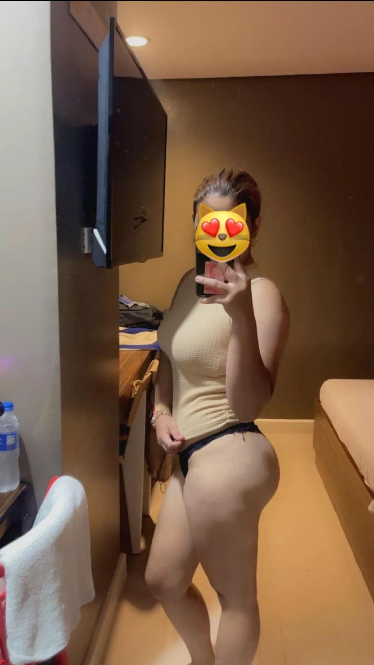 Goodmoaning… available 👣 