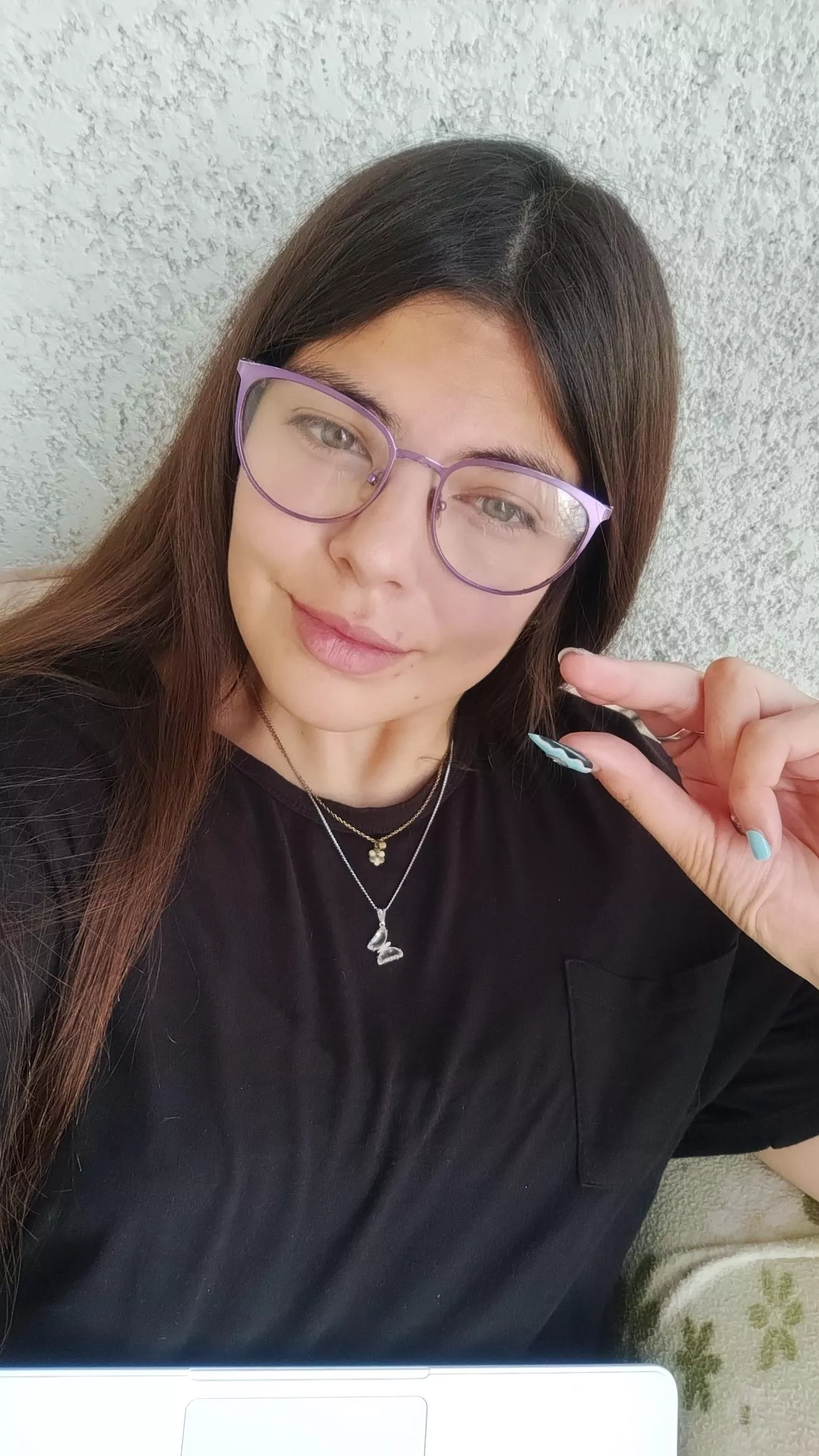 Hello loser, tell me how small your penis is today 🤭