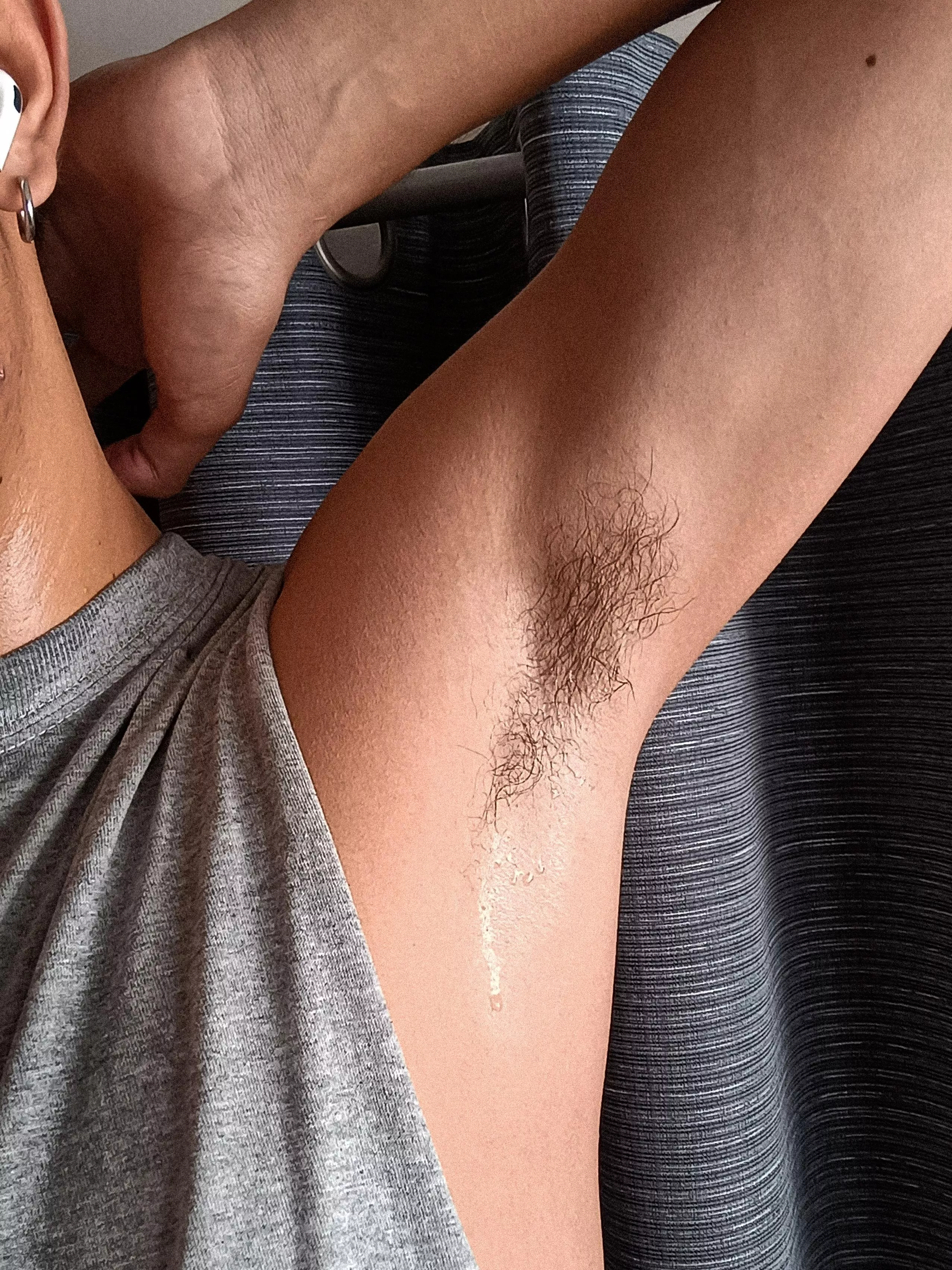 Help me clean that sweat off 💦