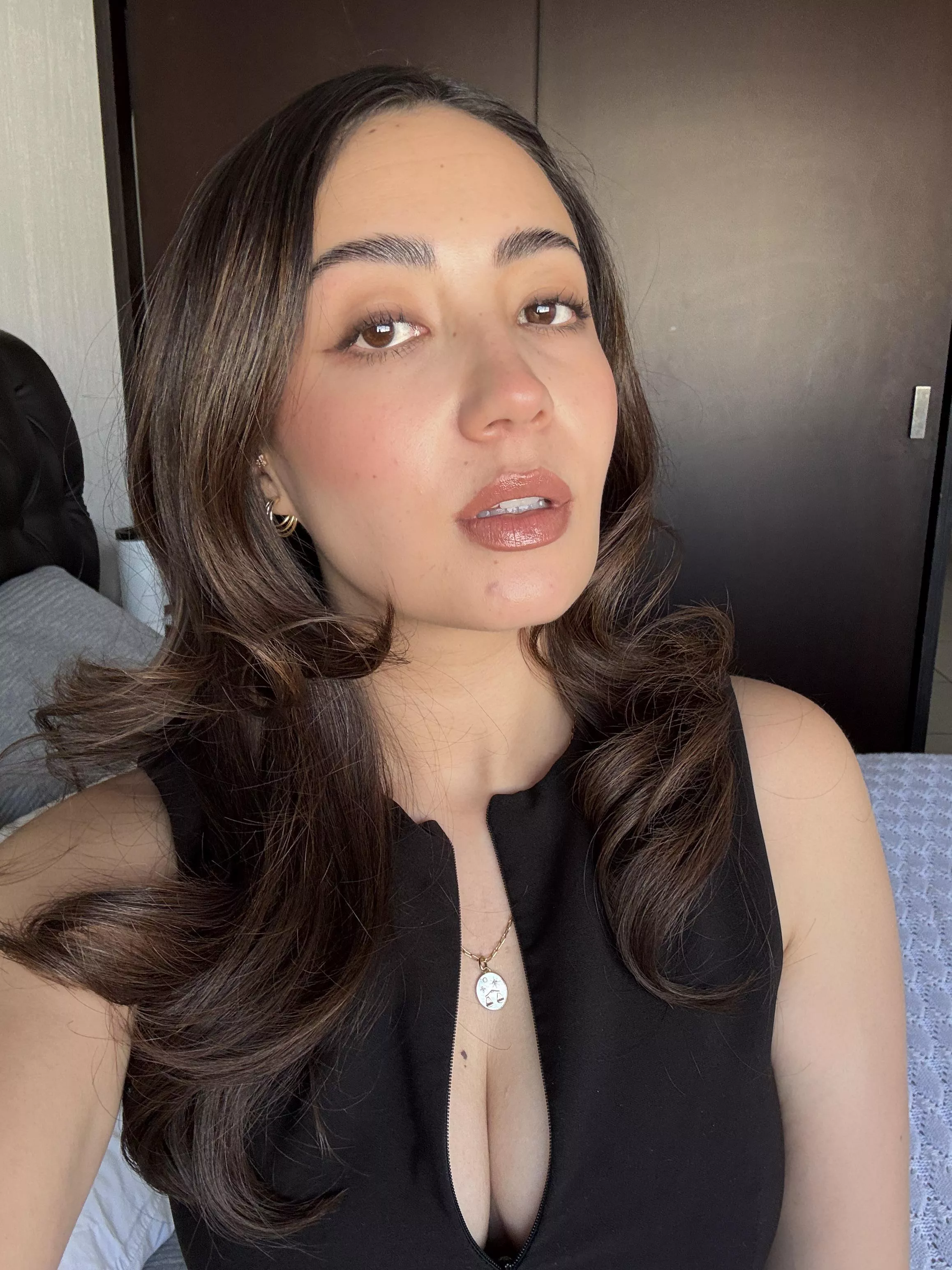 Hii 💗 (with the intention of bankrupting you)