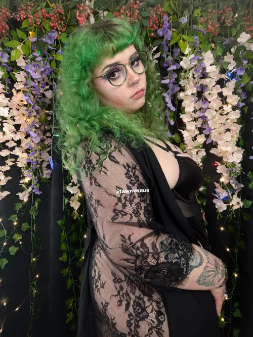 Hookup or gf or wife material 