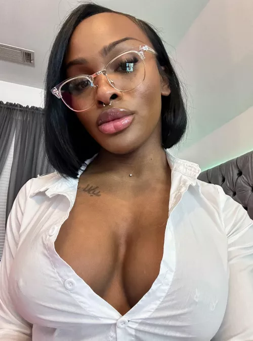 I like wearing white shirts, but I don't like them at night. Is that normal?