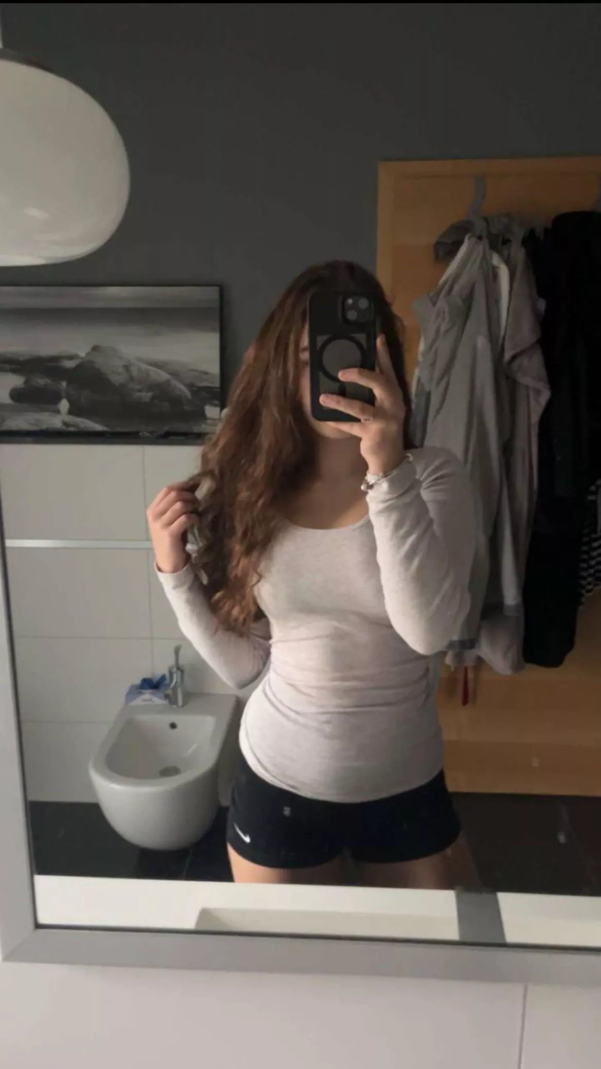 i need a daddy that spoils his slut😘