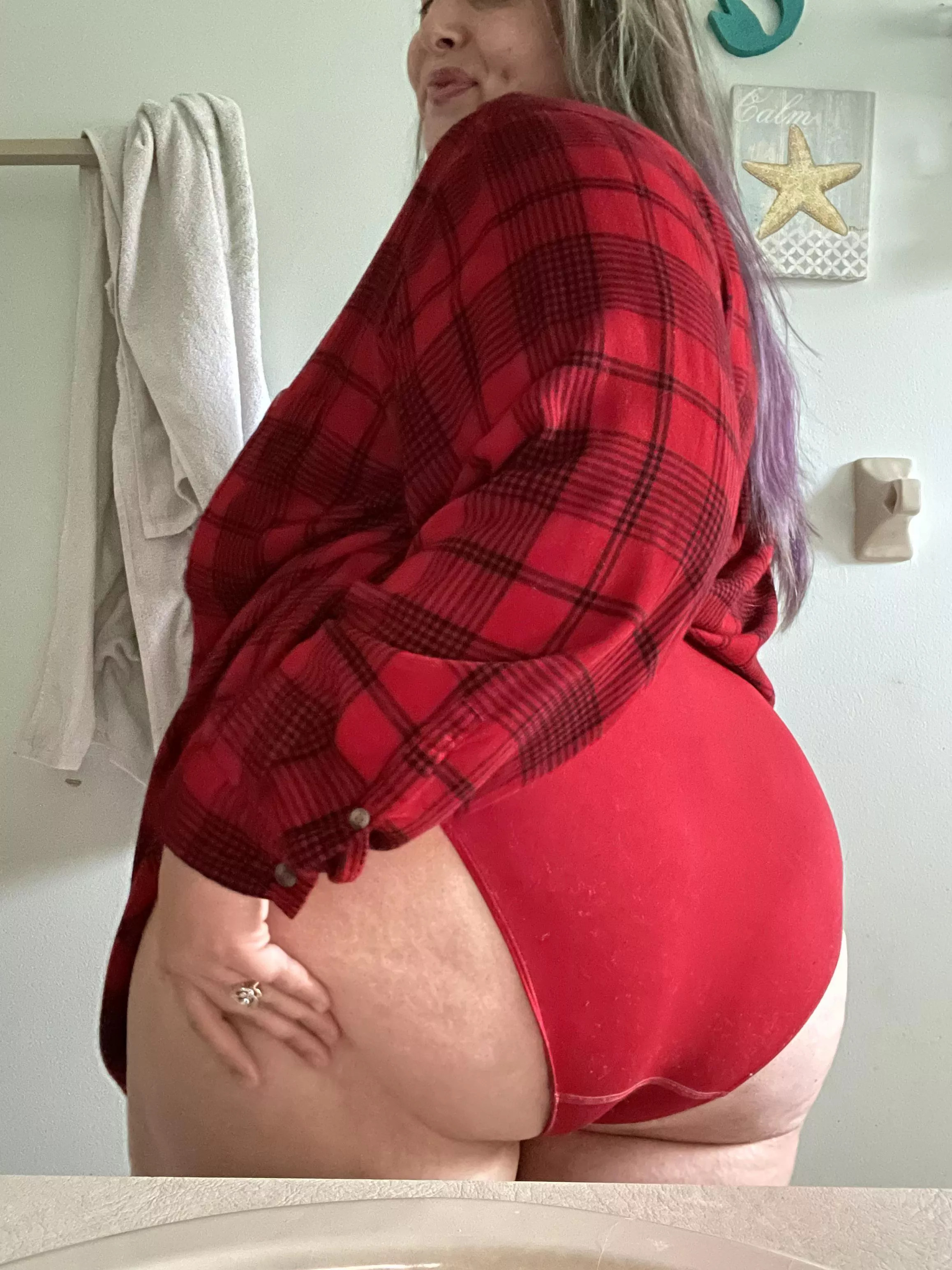 I think red is quite nice on me ❤️