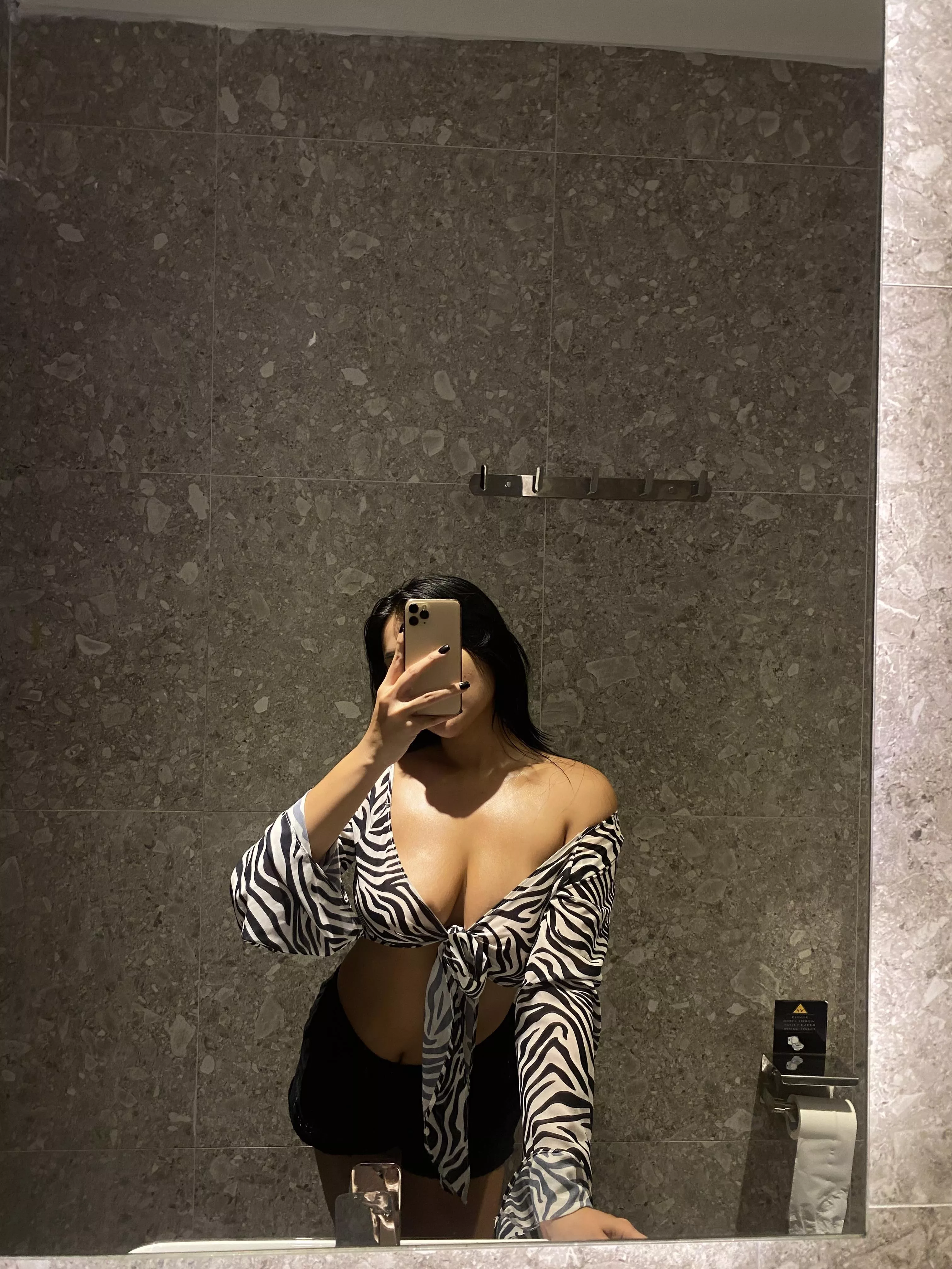 I'll ruin homes tonight and fuck married men