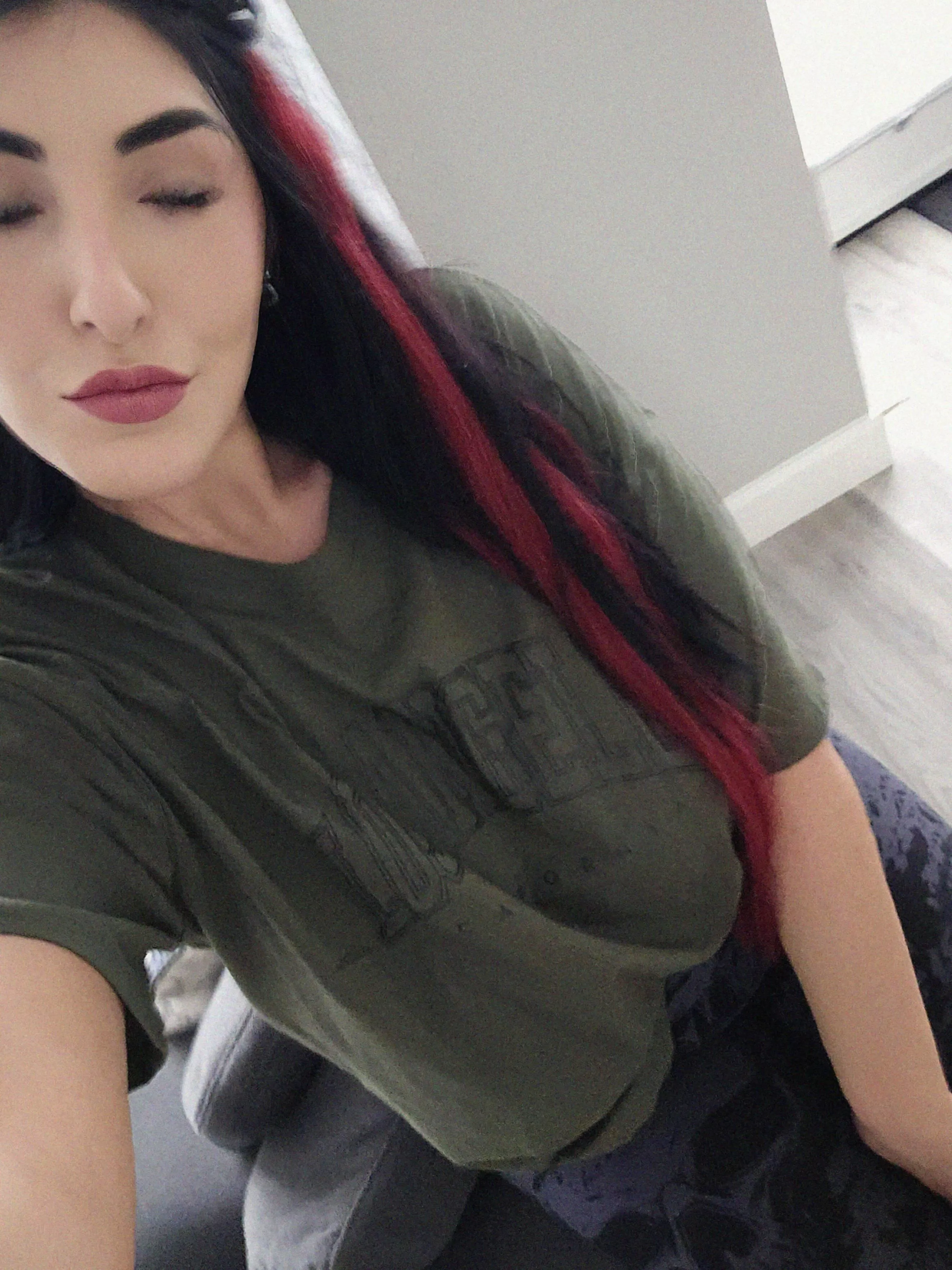 im trying to stay lowkey, but if trouble shows up, im always ready F27