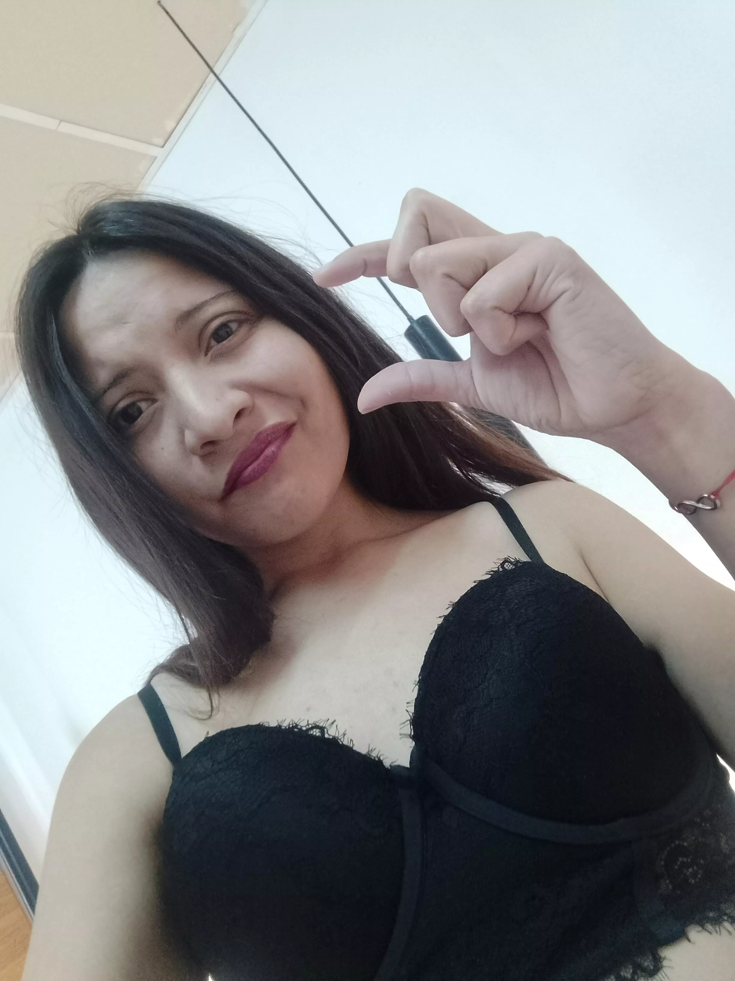 Is that size real? tiny dick 