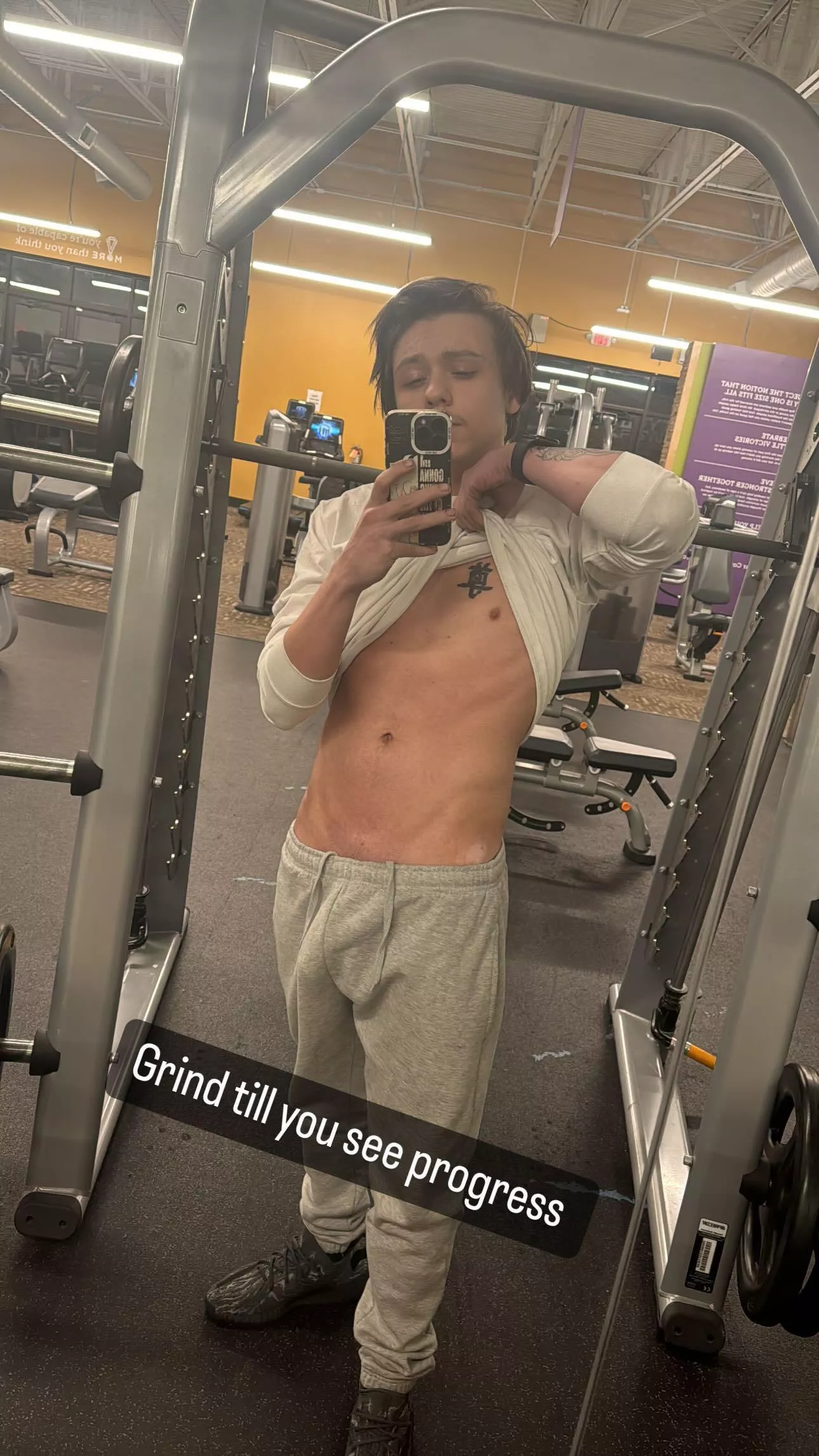 It’s always visible🍆😈