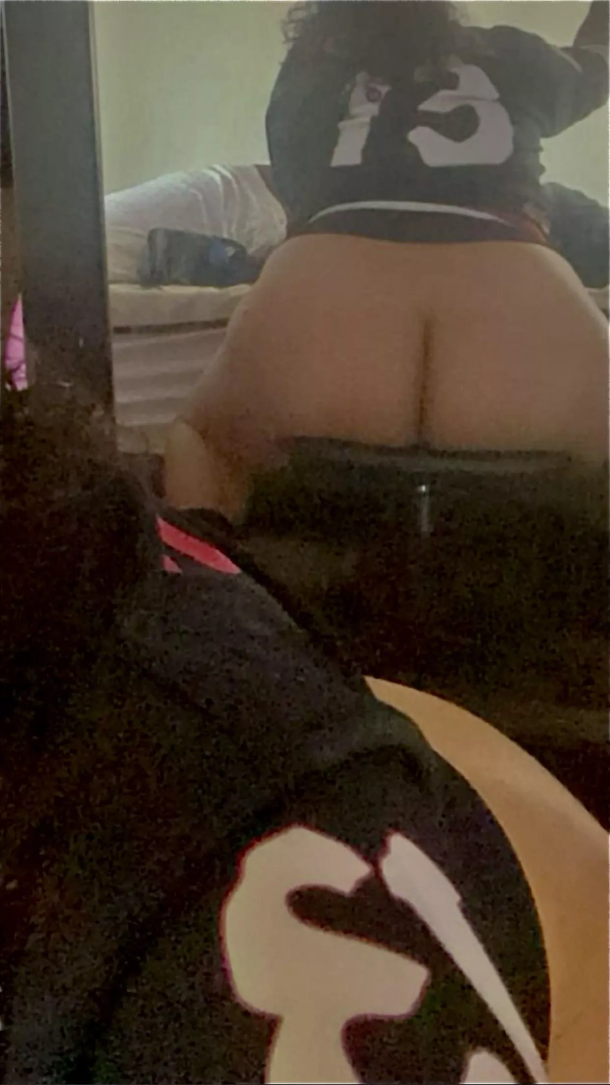 Latina showing off (Nsfw)