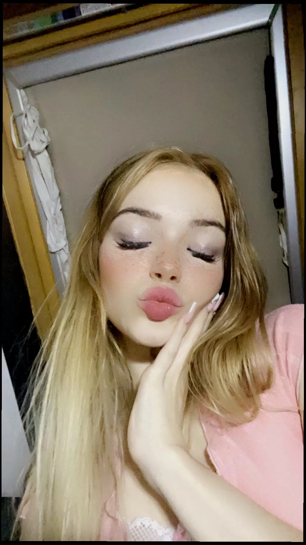 Let’s break all the rules together 💋 Telegram: @veruney