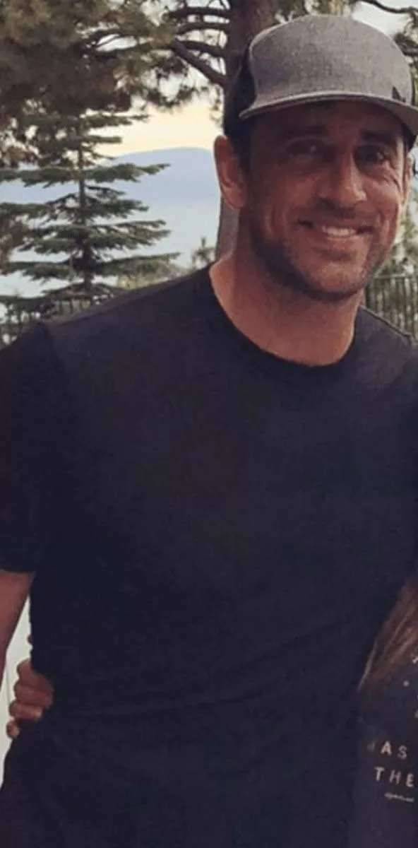 Looking for ongoing sugar, baby or fuck friend