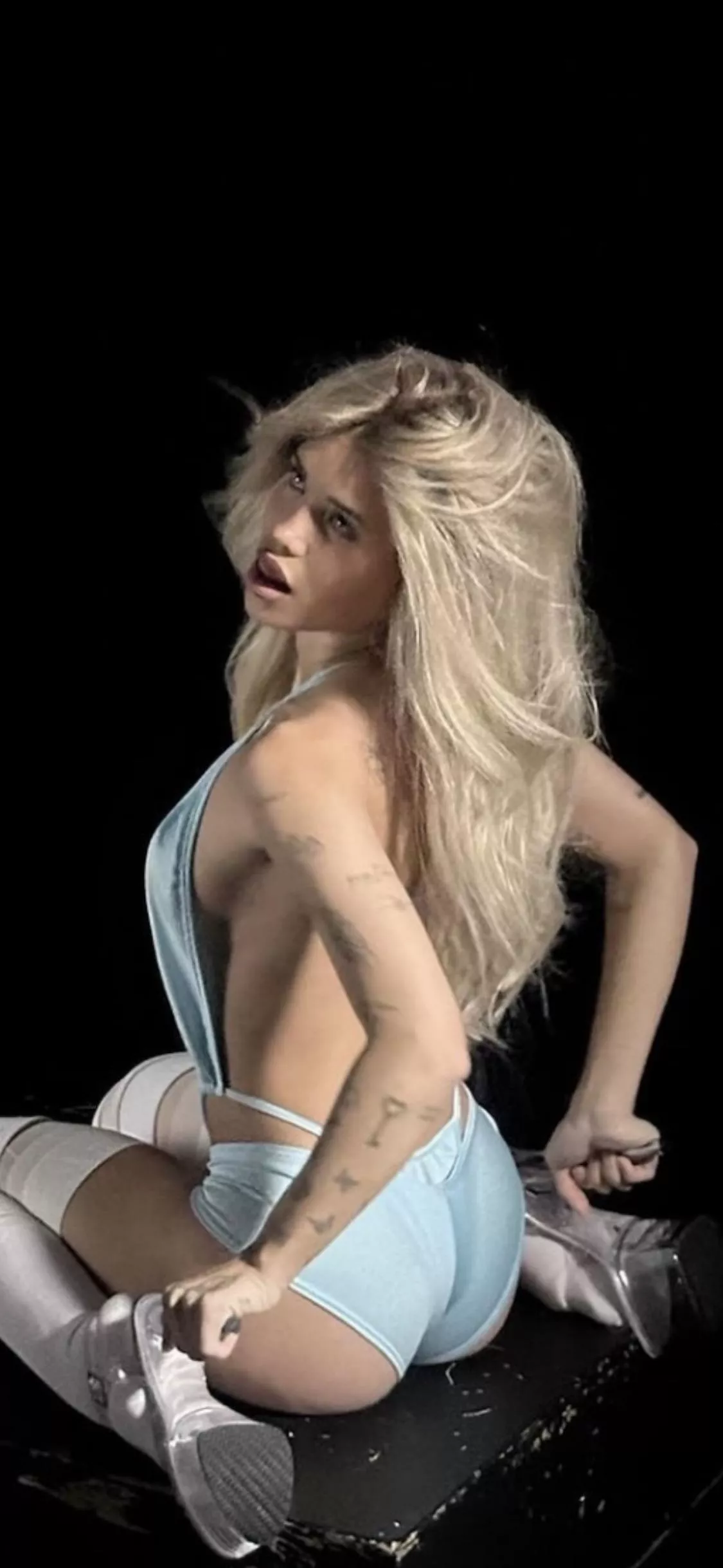 love her ass and titties so much