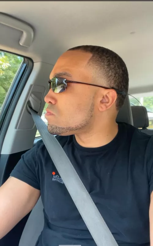 Memphis dude looking for some new new or random for your of content? I know someone. (Str8 M) 