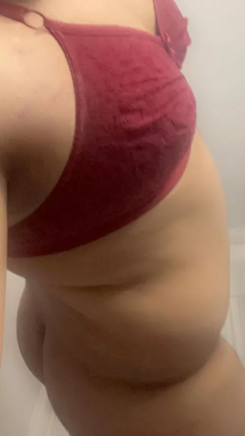 Sissy in Calgary looking for a daddy to train me 