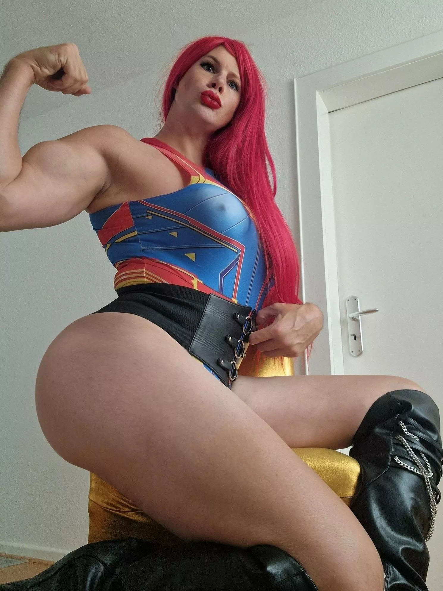 sissysuperhero🦸🏻‍♀️
