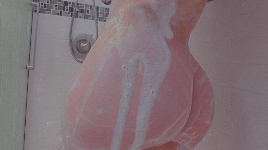 Soapy booty 