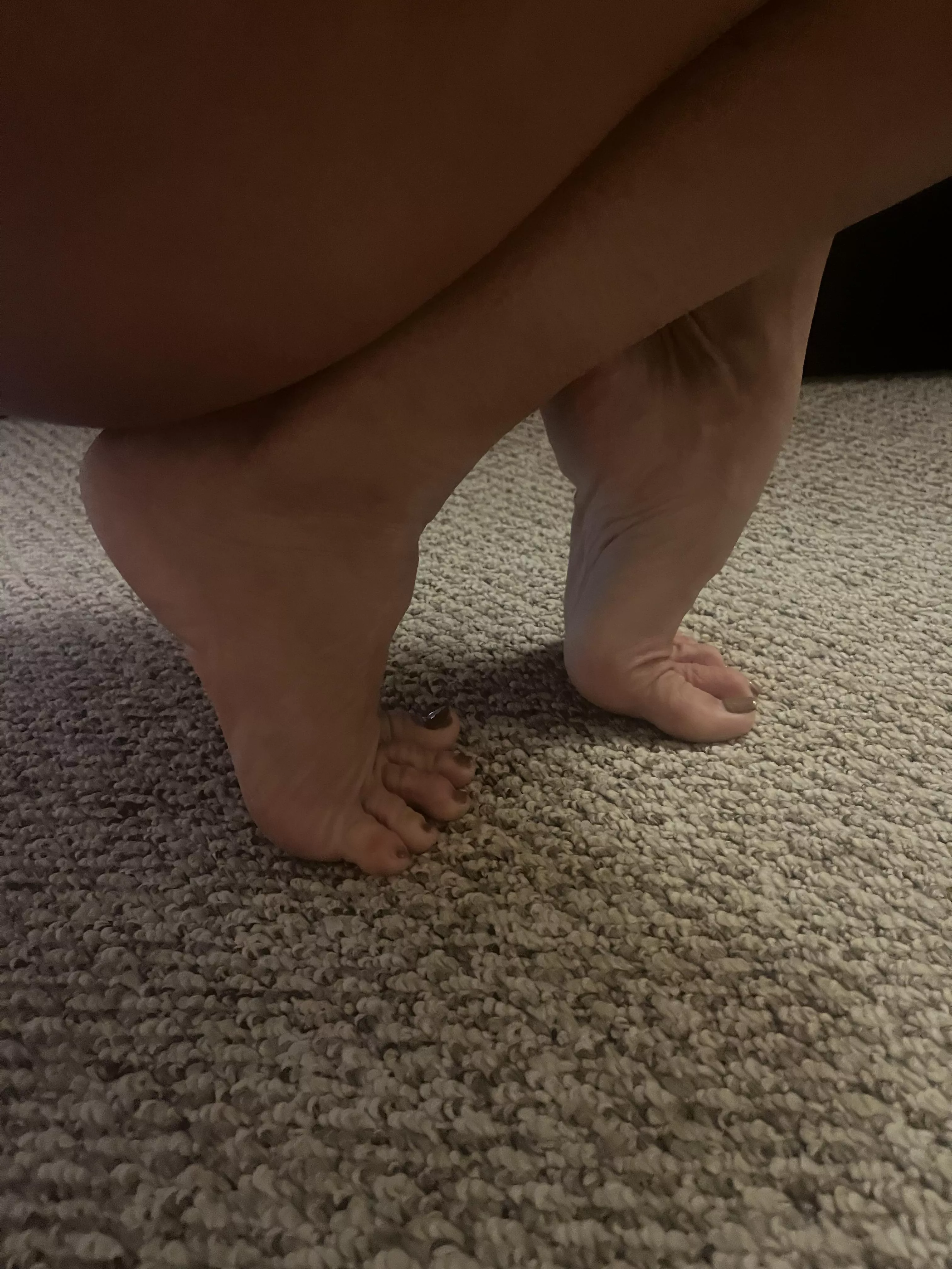 Stretch those toes…! 🌼