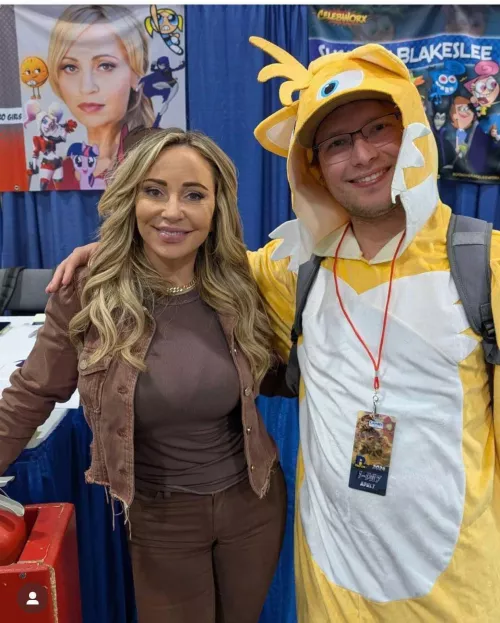 Tara strong Riocomicon 2024 ☺️☺️☺️🩷🩷🩷🩷