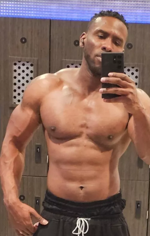 TGIF = The Grind Includes Friday 💪🏾