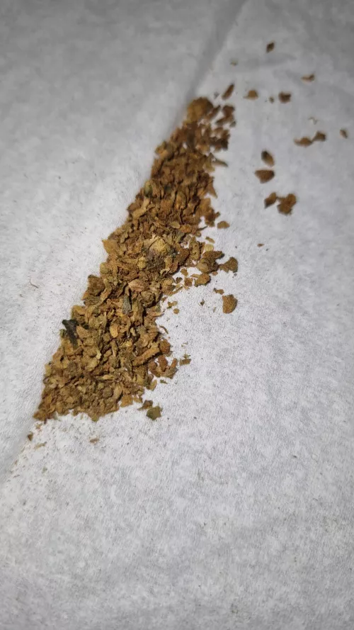 What color do you leave your vaporized herb? 