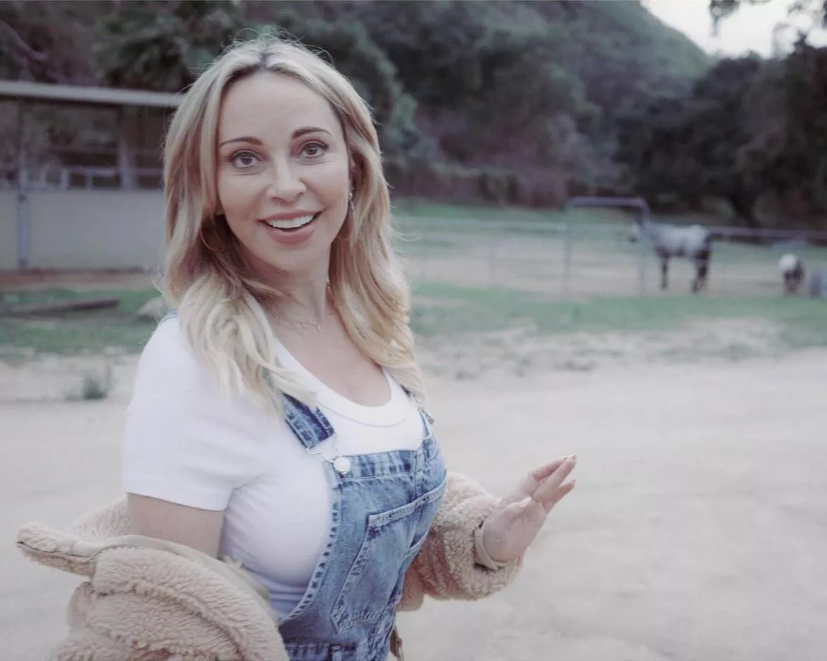 What was y’all favorite character she voiced? Mine was raven 🐦‍⬛ 🔮