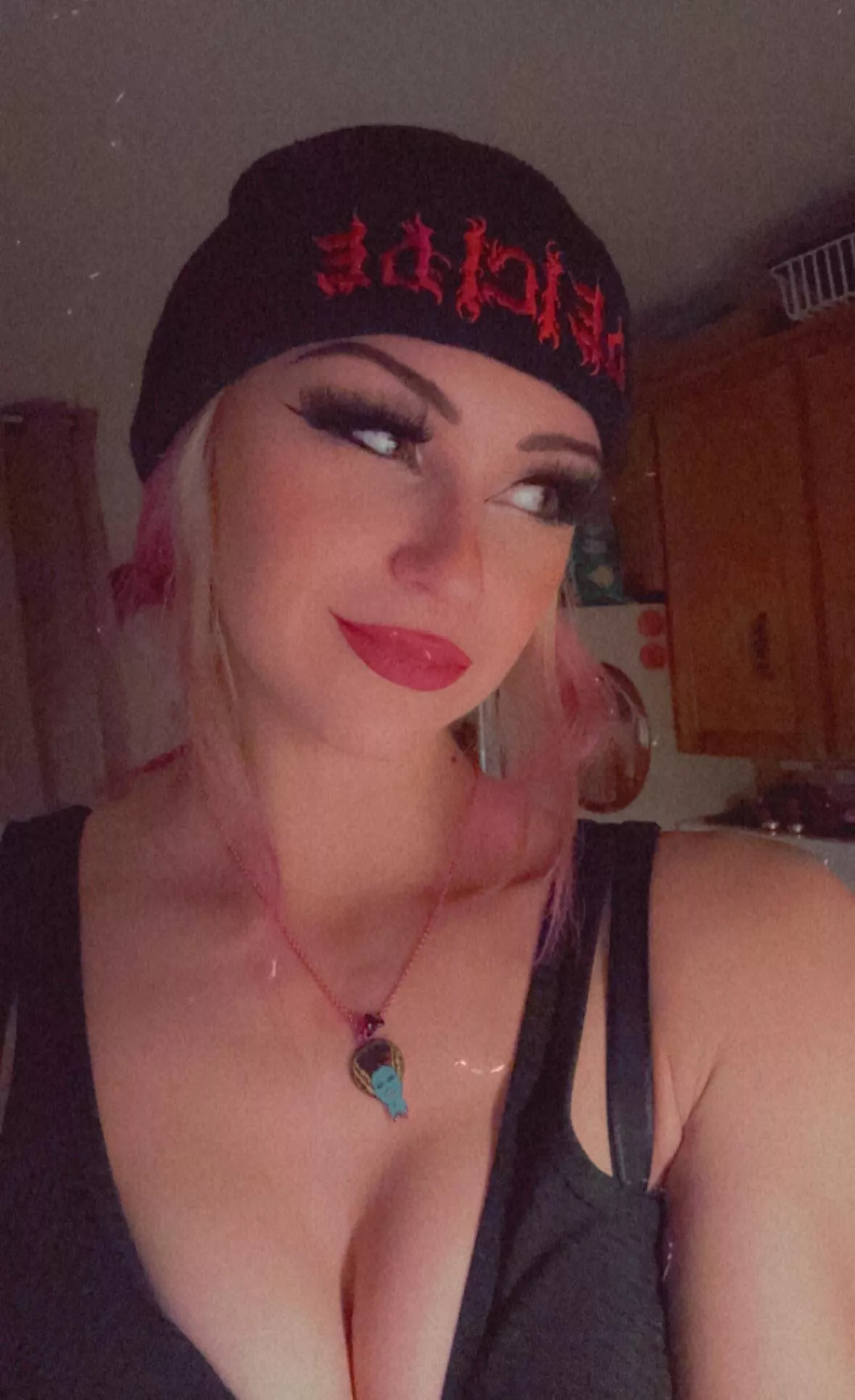 What’s your fav band? 😎🥰 [F]