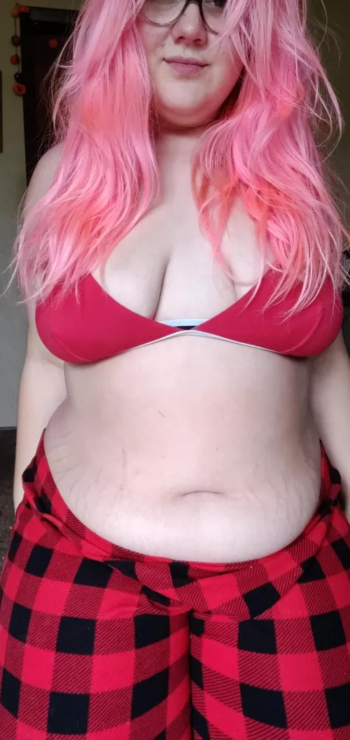 Who tryna get up in these insides??? 