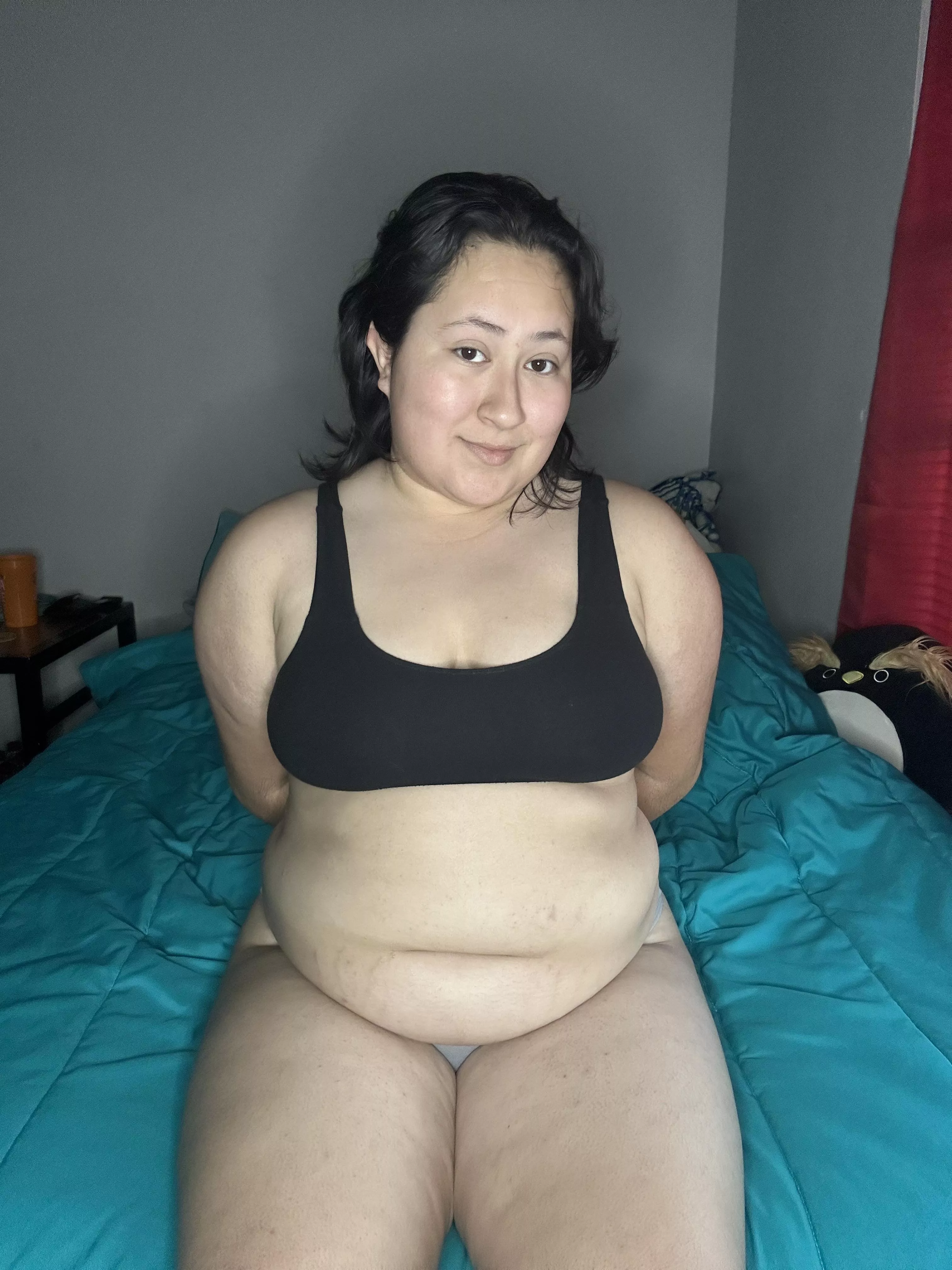 Who’d want to play video games with this chubby nerd?