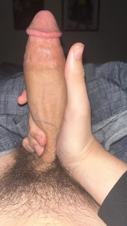 19 yo. Anyone able to come and suck my dick within the hour of me posting this? Burlington.