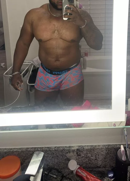 25 M4F- Fun tonight ?