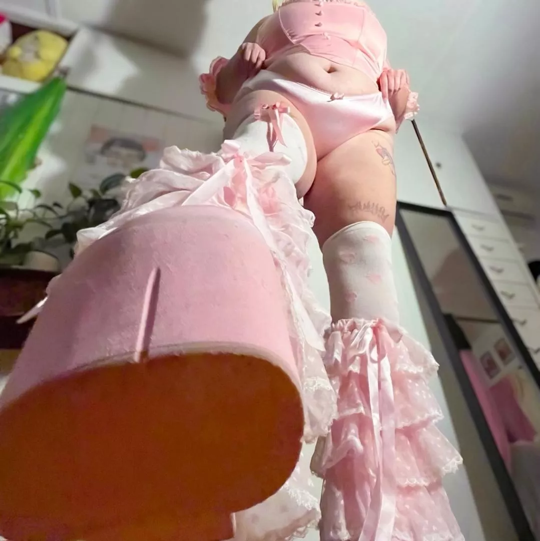 26m straight white male. Pick my new body!! I need an escape of my life. It doesn't matter what body I get. The bigger the downgrade the better!