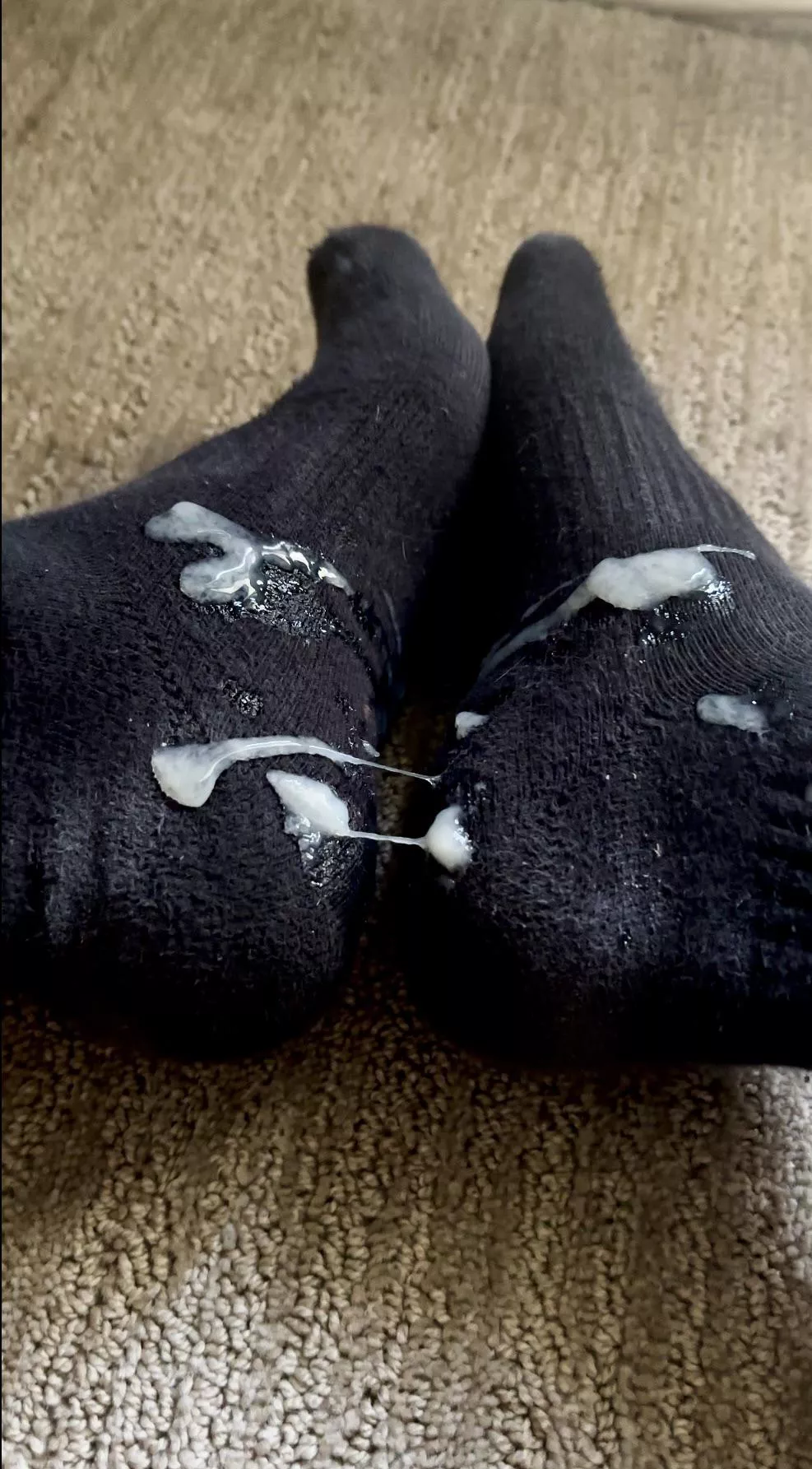 [27] my sticky socks 