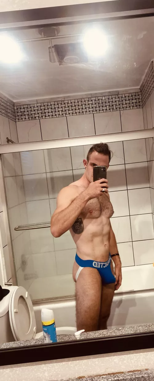 Anyone with bulge underwear kink?