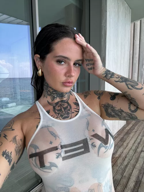 Can I be your favorite girl?