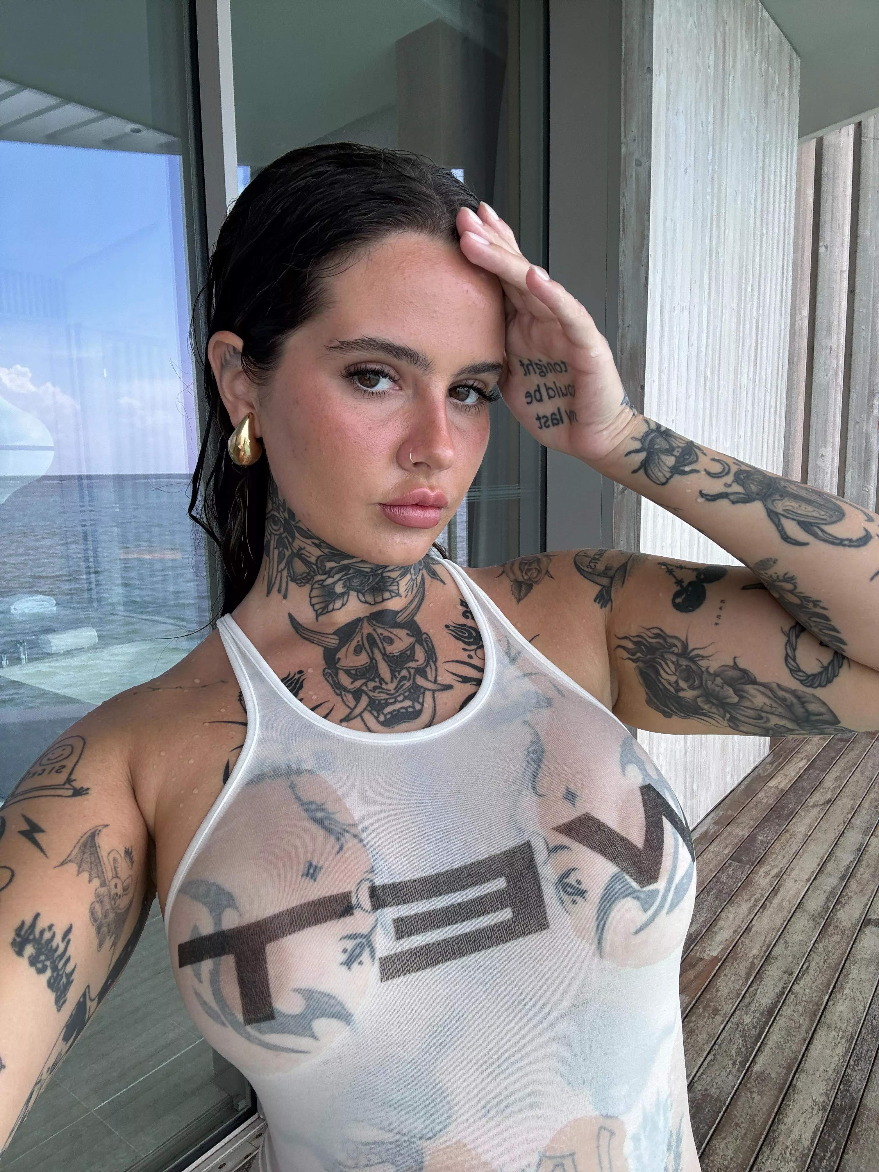 Can I be your favorite girl?