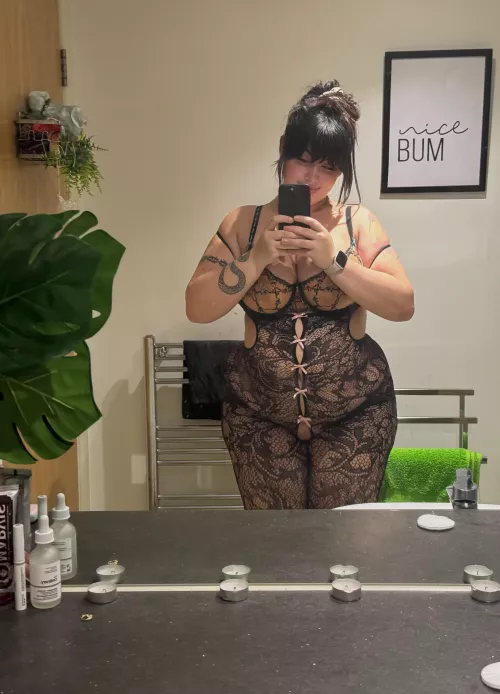 ever wanted to be smothered by a giantess