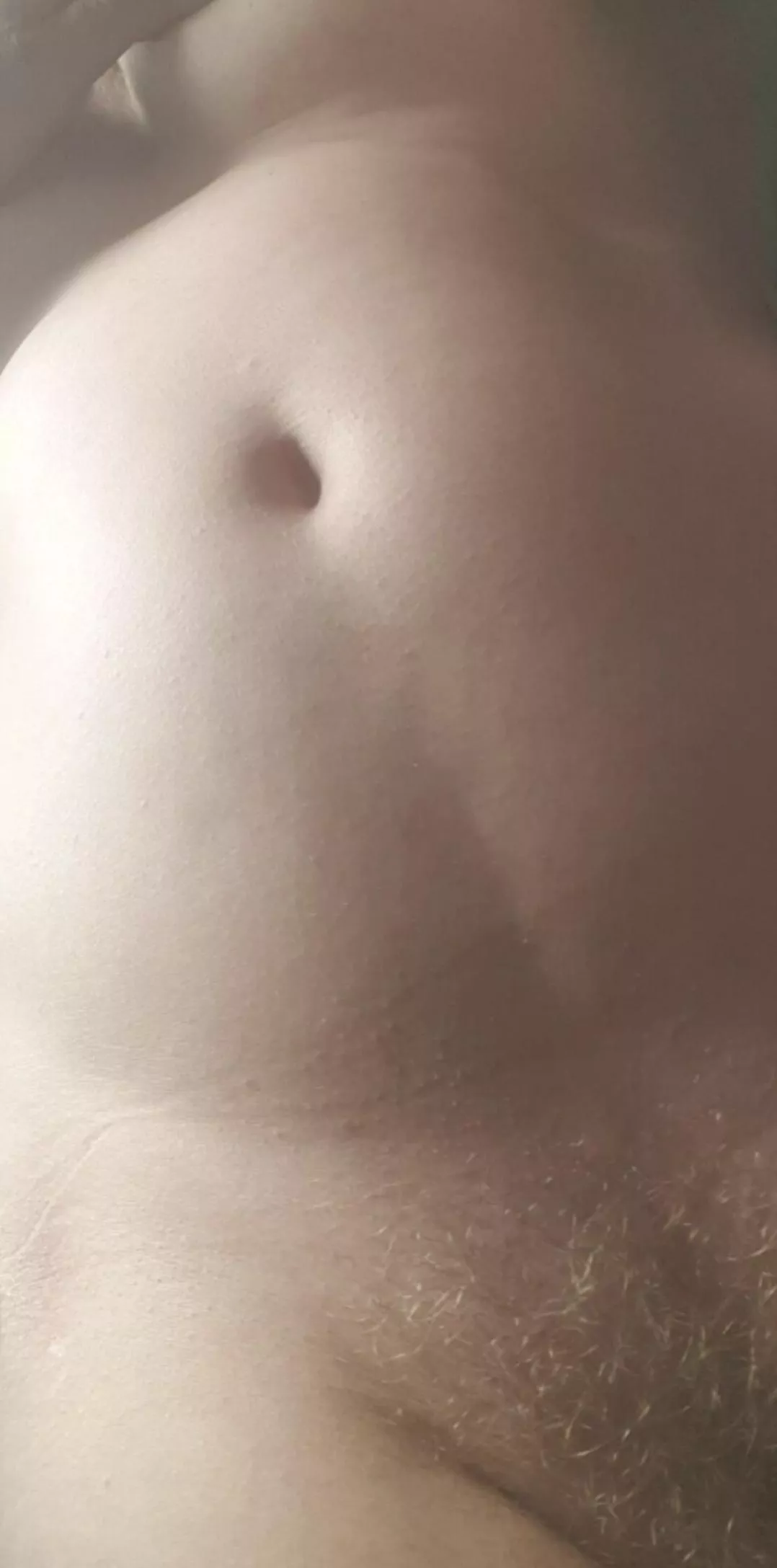 Everything about this photos Screams Sensual