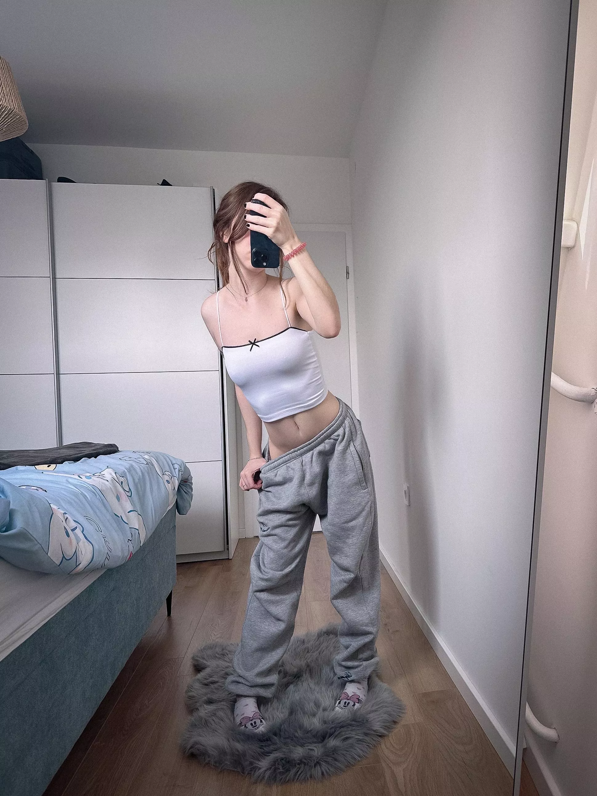 Going to class with this tight outfit underneath