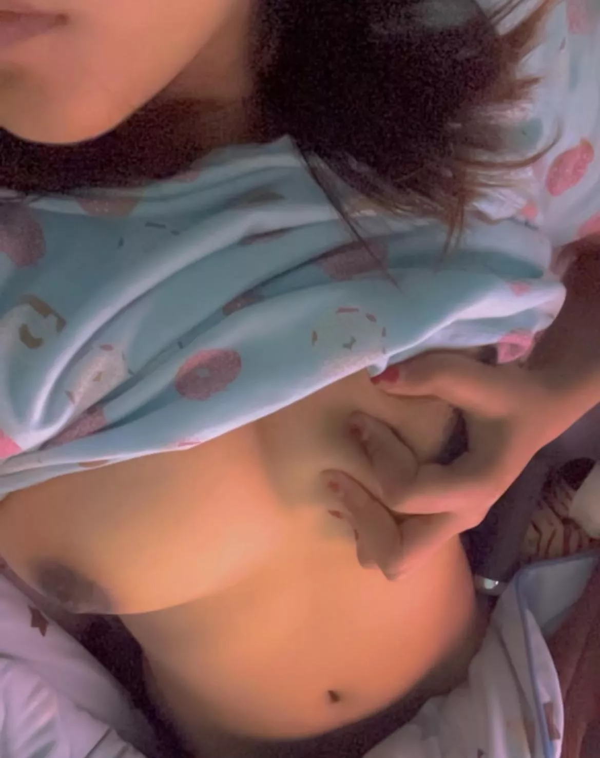 Good morning cuties [f]