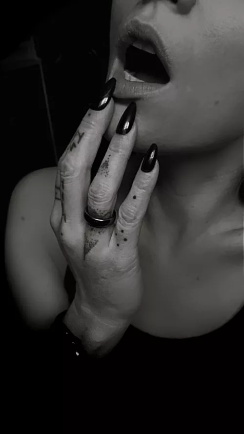 Happy weekend Baby😈😈