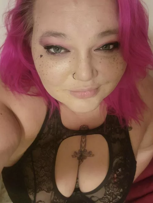 I just wanna go to the club tonight 