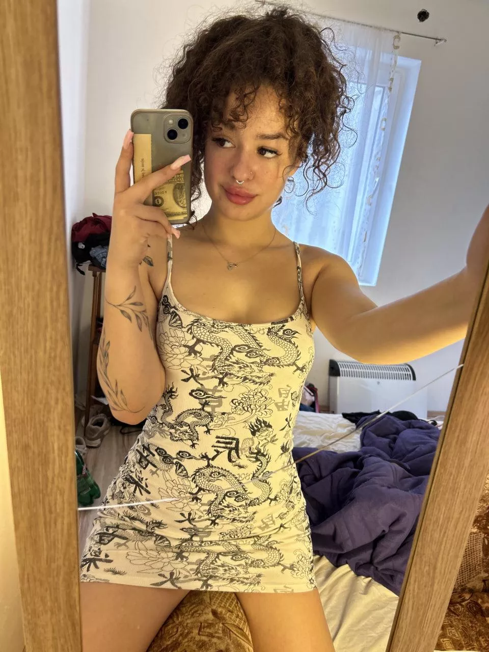 I just wanna make you happy with my 18yo college freshman body