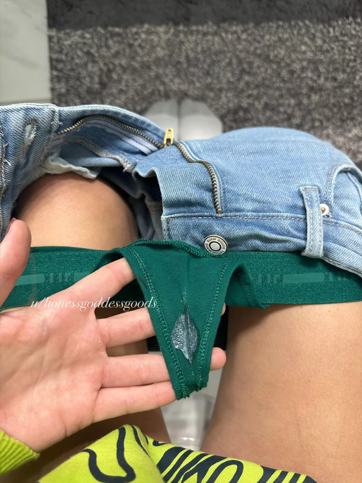 I love cumming first thing wbu? 💦