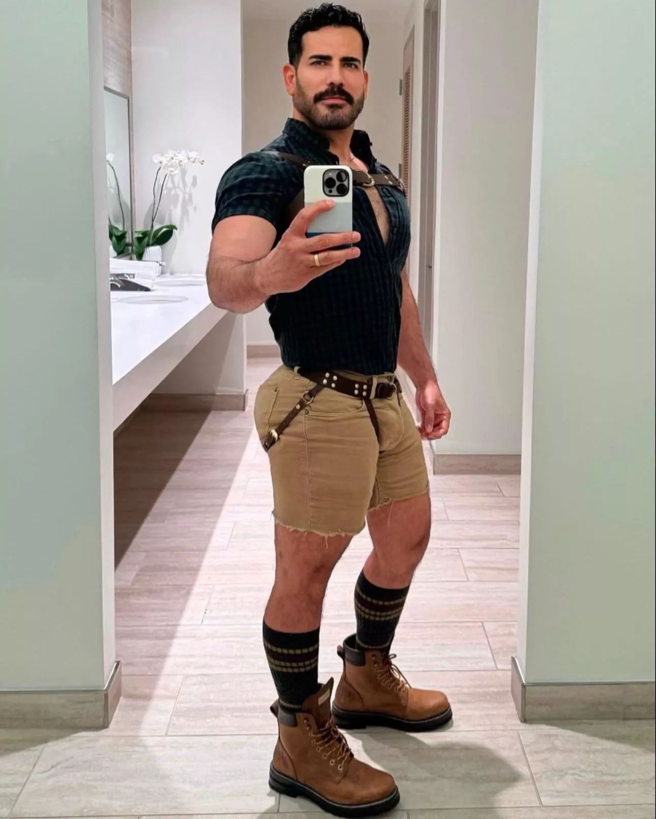 Know where to get this belt/jock combo?