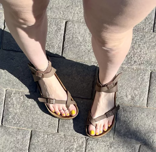 Missing the summer and my yaras ☀️