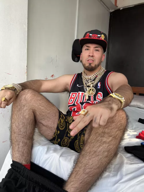 My body is so hairy what do you think of these legs? Be honest haha