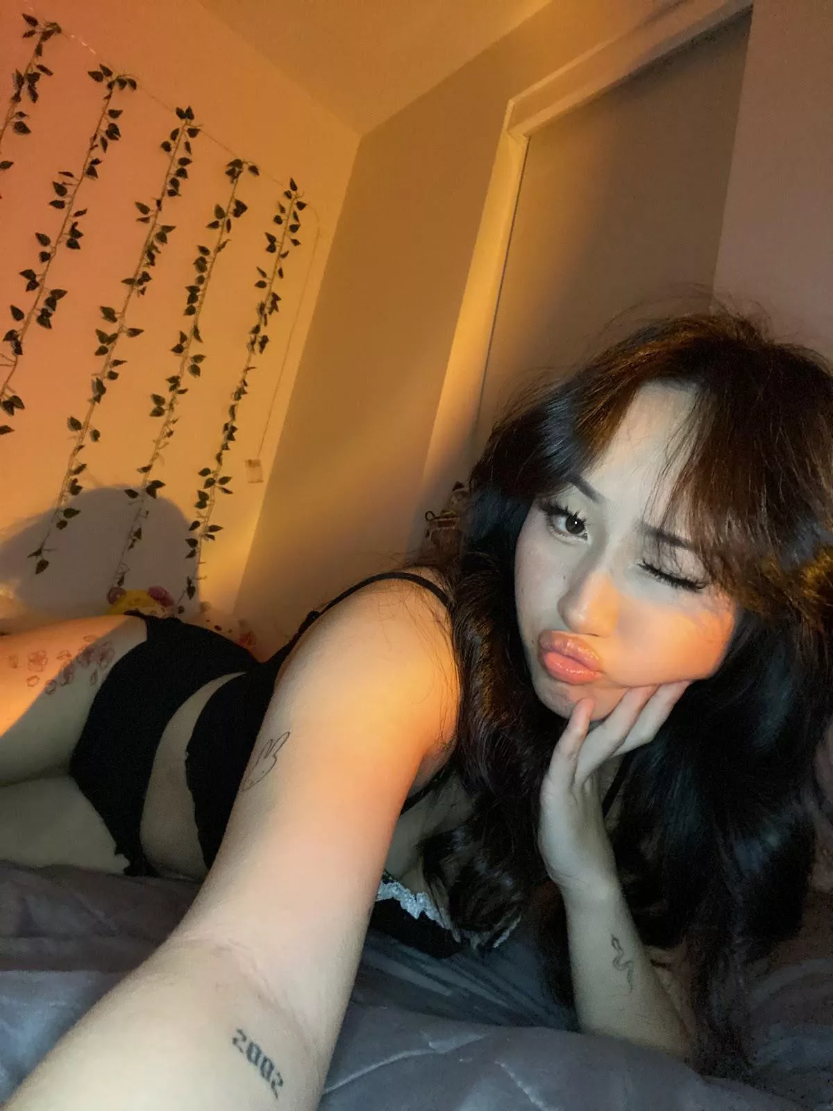 name one thing that make you horny