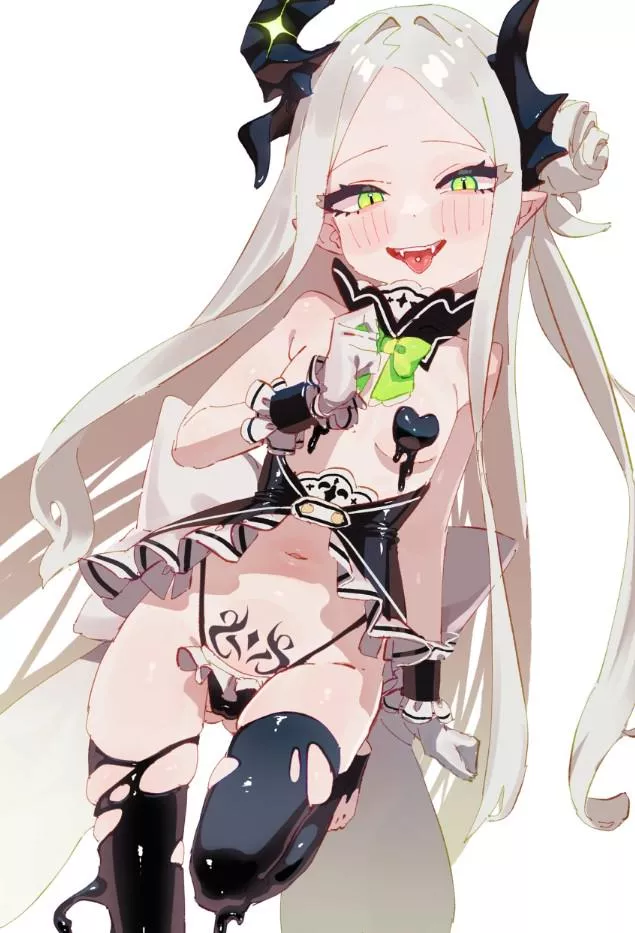 pubic tattoo (tiffany blews)