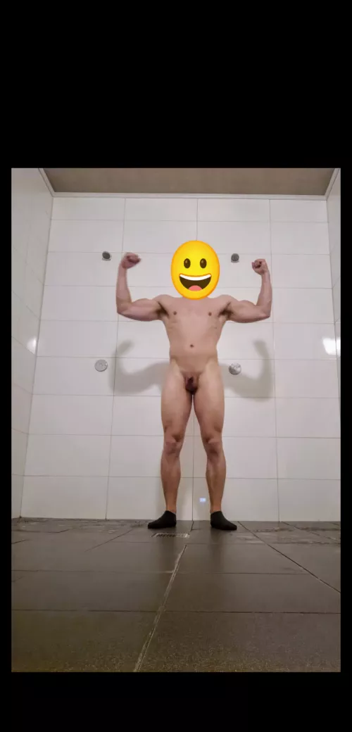 Public shower 