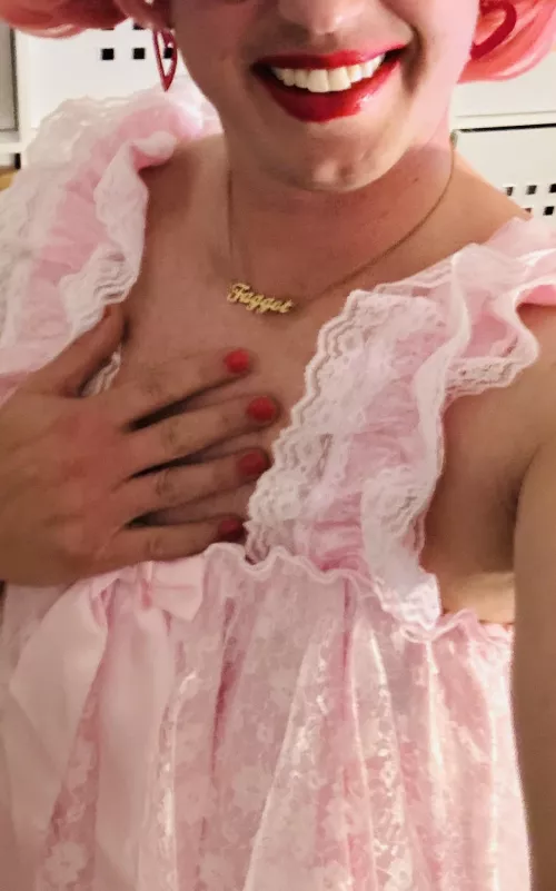 Sissy loser for cashmeets and shopping! East coast, and some west coast travel. Extreme findom and humiliation!